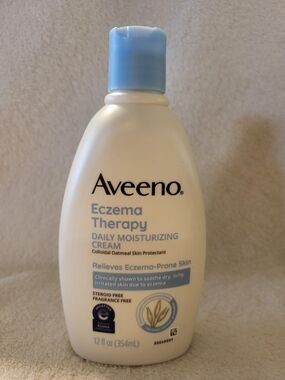Aveeno Eczema Therapy Daily Moisturizing Cream Sensitive Skin Body 12 Oz